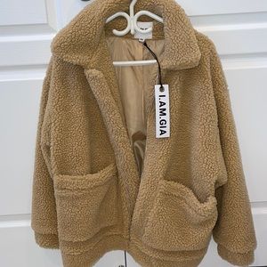 I. AM. GIA. TEDDY COAT.